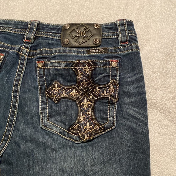 Miss Me Jeans - Picture 9 of 11